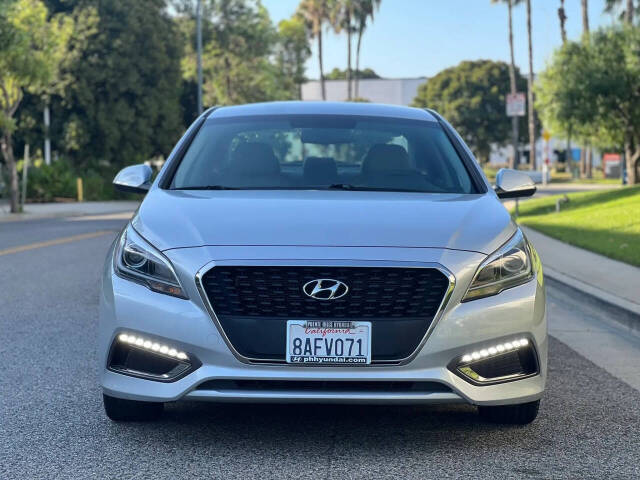 hyundai sonata hybrid 2017 KMHE34L37HA071353 image hyundai sonata hybrid 2017 KMHE34L37HA071353 image
